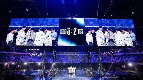 英雄联盟S15全球总决赛：欧美赛区表现低迷，战术短板与临场决策暴露中韩赛区差距，赛区竞争力衰退成焦点-雷竞技官网